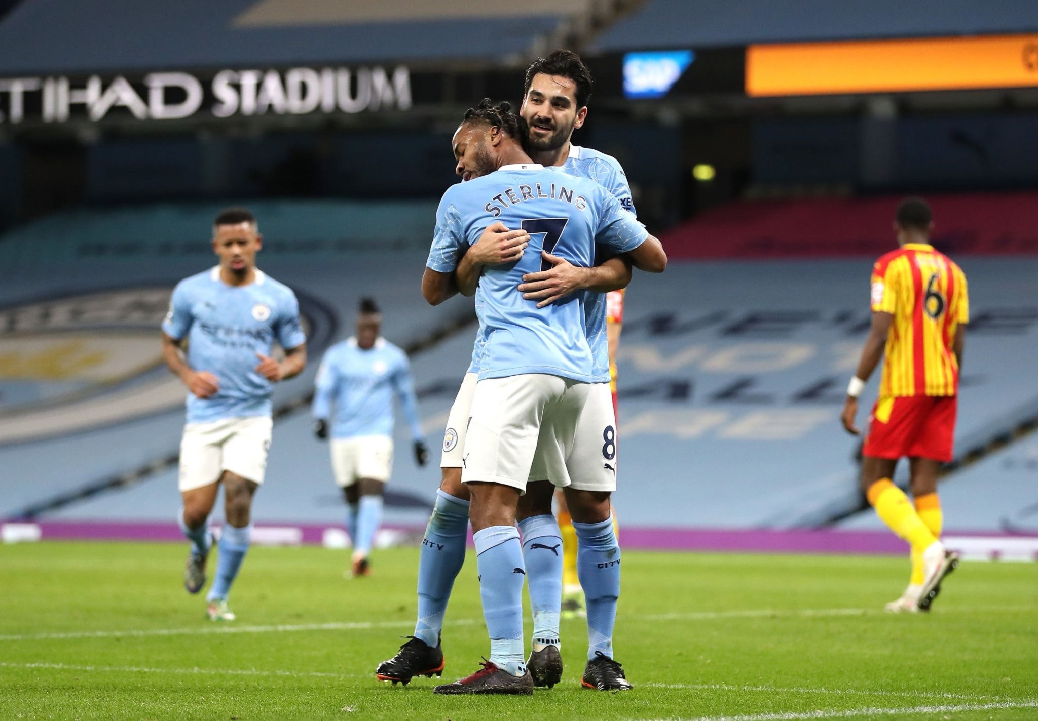 前进行了精 前进行了精